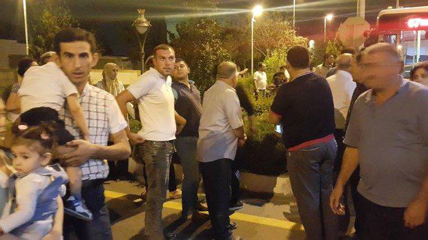 Bakıda daha bir avtobus qəzası, xəsarət alanlar var - FOTO