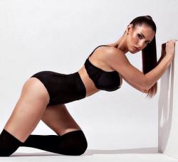 Bu xanım yığmanın fanatıdır - FOTO