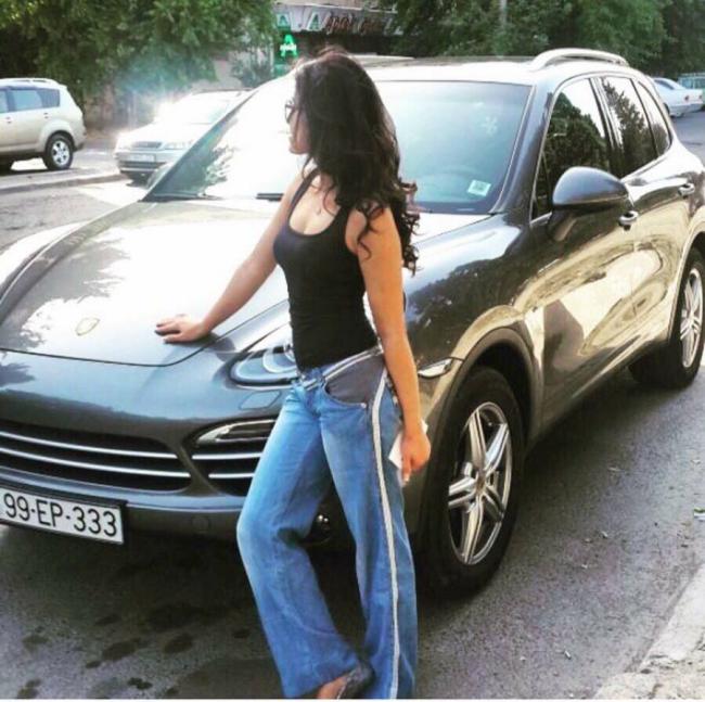 Məşhurlarımızın bahalı avtomobilləri - FOTO
