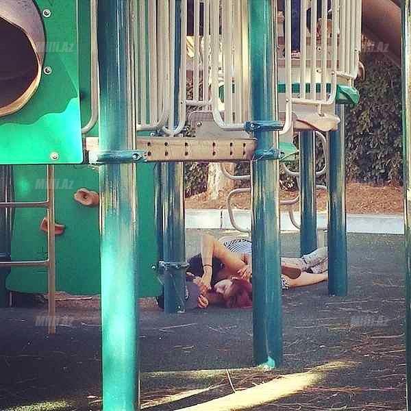 Hərəkətləri ilə özlərini rüsvay edənlər - FOTO