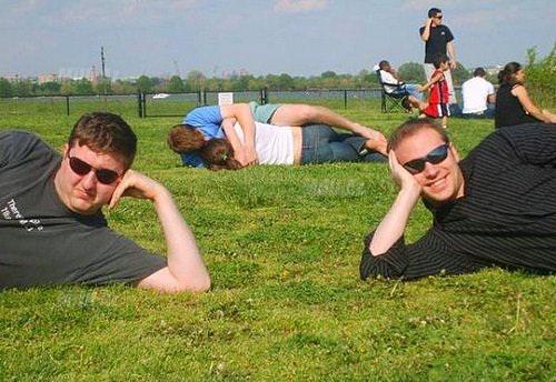 Hərəkətləri ilə özlərini rüsvay edənlər - FOTO