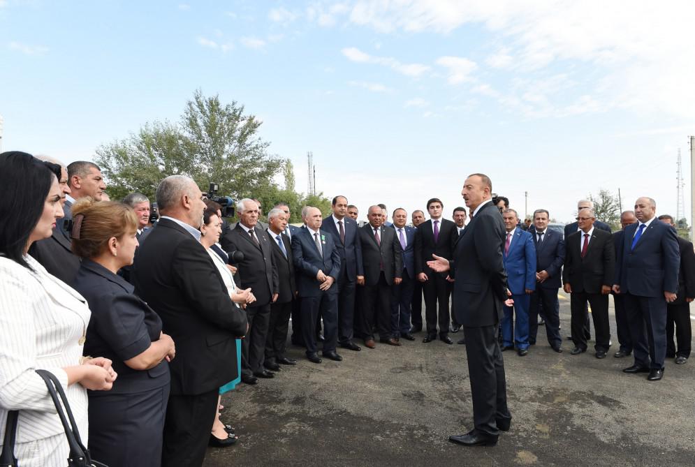 Prezident İlham Əliyev: "Biz istəmirik kimsə bizim işimizə qarışsın" - YENİLƏNİB - FOTO