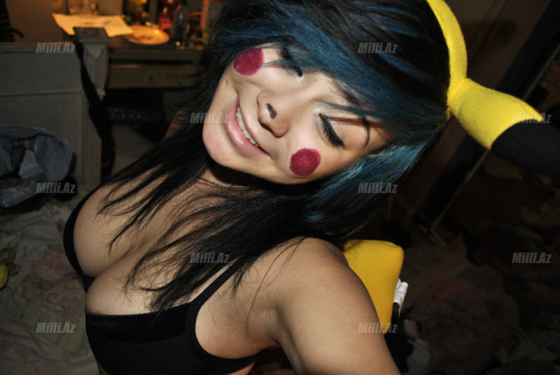 Kospleyin gözəl qızları - FOTO