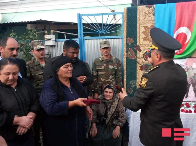 Şəhid anası: "Oğlumun qisasını onun adını daşıyan nəvəm alacaq" - FOTO