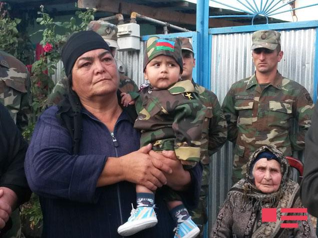 Şəhid anası: "Oğlumun qisasını onun adını daşıyan nəvəm alacaq" - FOTO