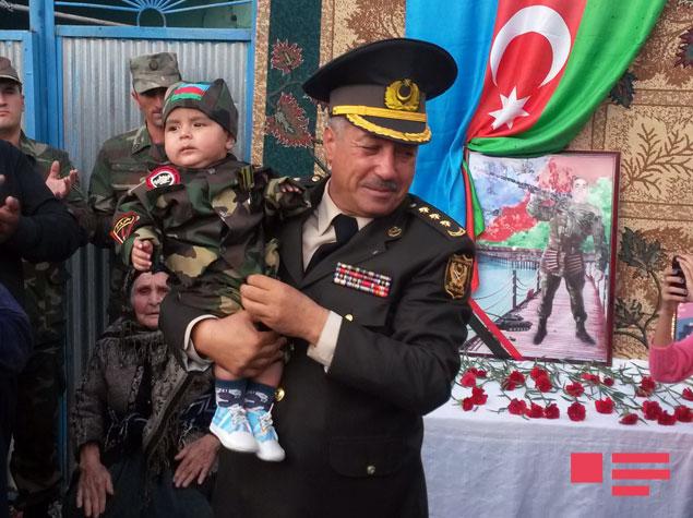 Şəhid anası: "Oğlumun qisasını onun adını daşıyan nəvəm alacaq" - FOTO