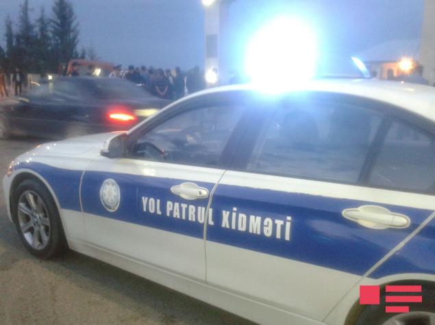 Məktəbliləri daşıyan mikroavtobus qəzaya düşdü, yaralılar var - YENİLƏNİB - FOTO