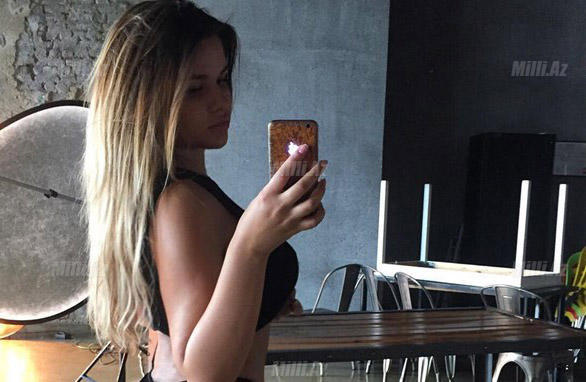 Rus xanım Playboy-dan təklif aldı - FOTO