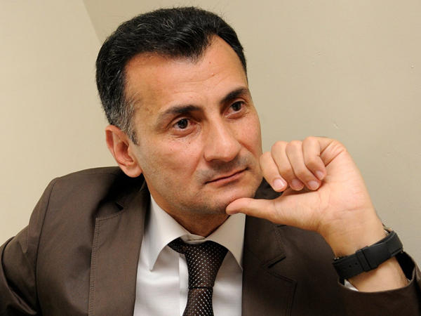 "Televiziyaya baxmamaq tərbiyəsizlik və ədəbsizlikdir" - Mirşahin Ağayev