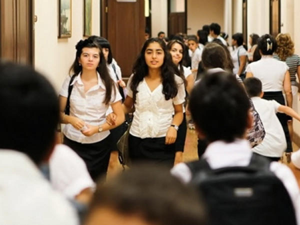 Dövlət məktəblərində yuxarı sinif şagirdləri ilə bağlı yenilik