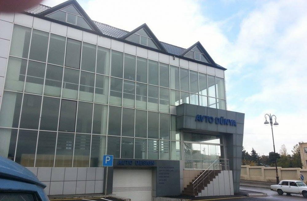 Eldar Mahmudovun avtosalonu bağlandı - FOTO