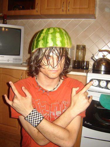 Onlar sosial şəbəkələrin çılğınlarıdır - FOTO