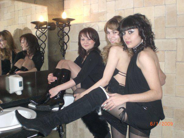 Onlar sosial şəbəkələrin çılğınlarıdır - FOTO