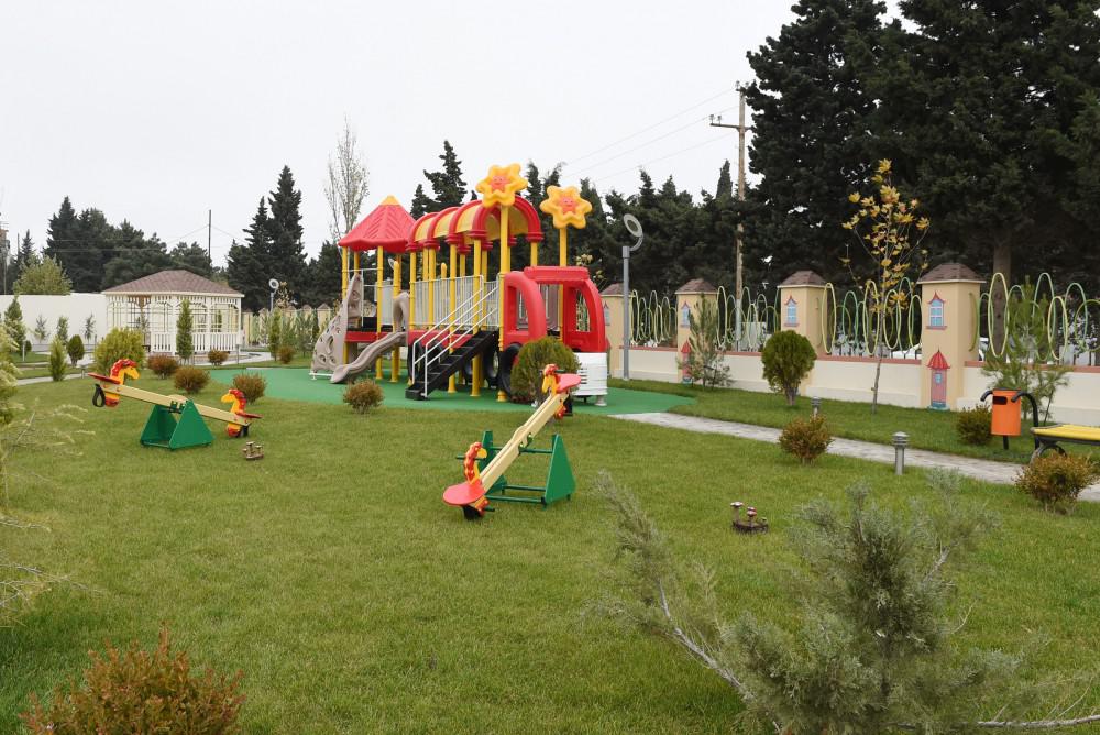 Mehriban Əliyeva Buzovnada körpələr evi-uşaq bağçasının və Şüvəlanda xüsusi internat məktəblərinin açılışında iştirak edib - FOTO