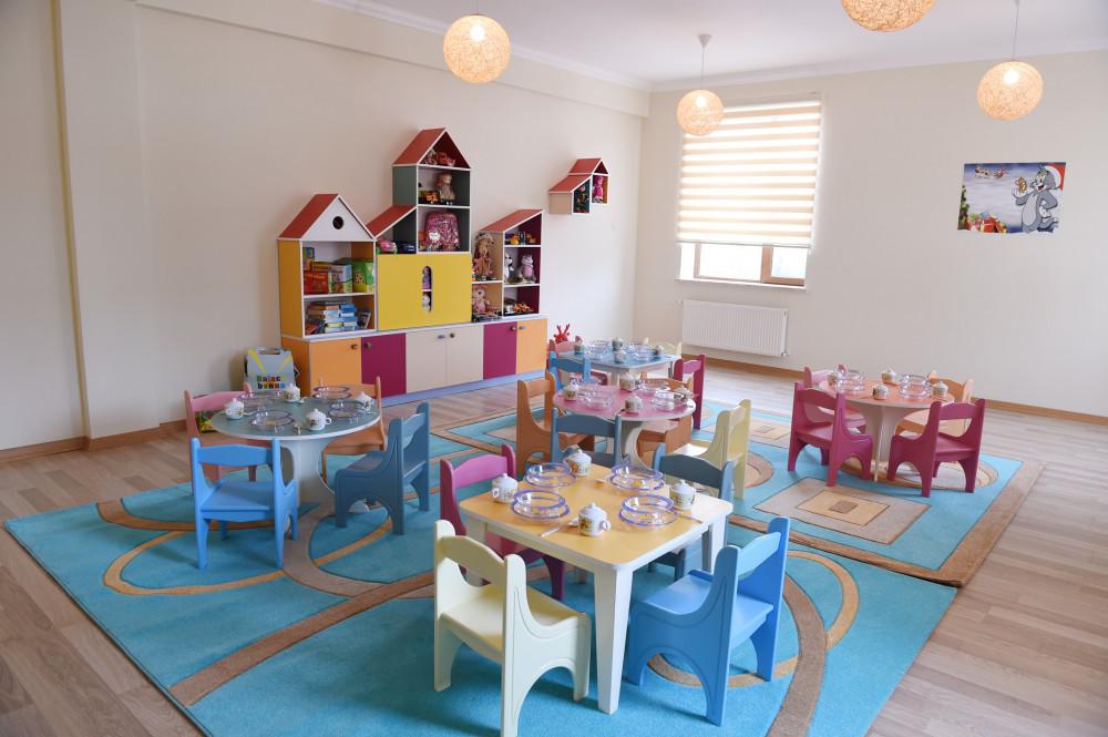 Mehriban Əliyeva Buzovnada körpələr evi-uşaq bağçasının və Şüvəlanda xüsusi internat məktəblərinin açılışında iştirak edib - FOTO