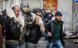 Rusiya bazar meydanını bombaladı - FOTO