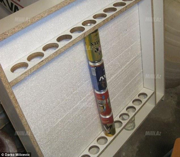 Bu da oldu: evini pivə bankaları ilə qızdırır - FOTO