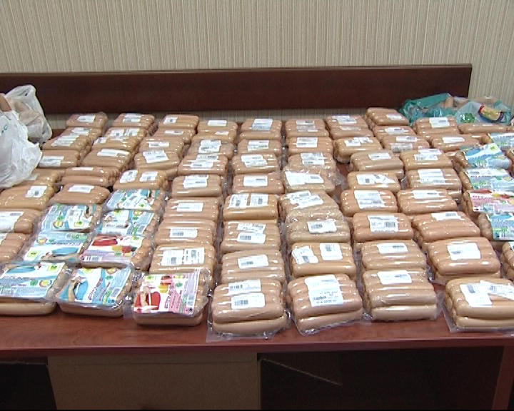 Vaxtı ötmüş kolbasa və sosiska satanlar saxlanıldılar - FOTO