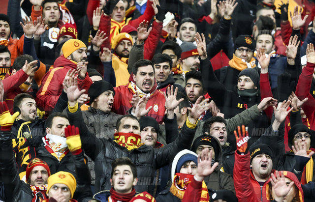 “Qalatasaray”a "osmanlı şapalağı" - FOTO