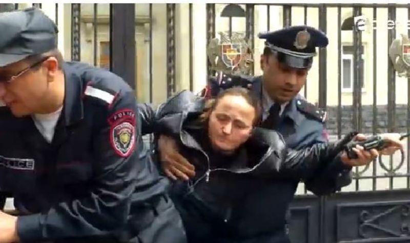 Ermənilər üsyan edir: "Bu, mənim savaşım deyil!" - AÇIQLAMALAR - FOTO