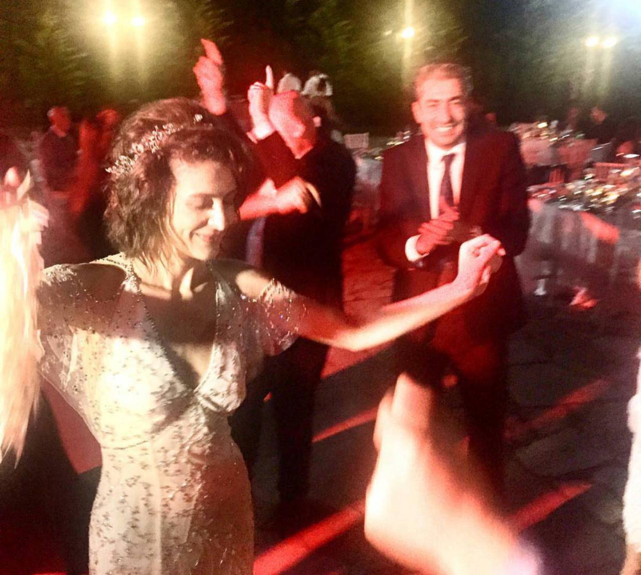 "Paramparça"nın "Dilara"sı ərə getdi, "Cihan"ı oynadı - FOTO