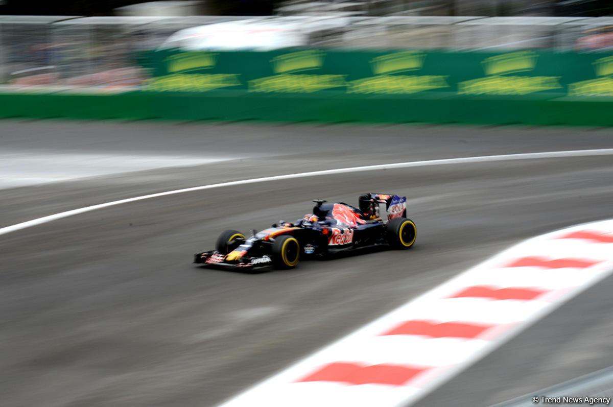 "Formula 1"də ikinci gün: Təsnifat yarışında Rosberq birinci oldu - YENİLƏNİB - VİDEO - FOTO