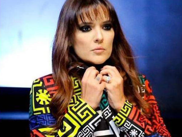 Demet Akalına konsertində əxlaqsızlıq - <span class="color_red">(Video)</span>