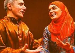 “Dedim ki, mikrofon işləmir, zaldan alqışlar gəldi&quot;