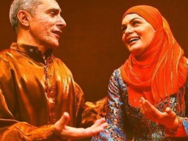 “Dedim ki, mikrofon işləmir, zaldan alqışlar gəldi&quot;