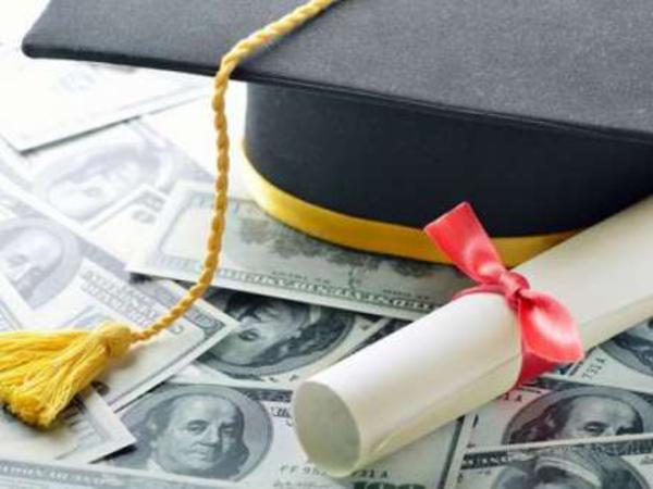 Təhsil kreditlərinin qaytarılması ilə bağlı mühüm AÇIQLAMA