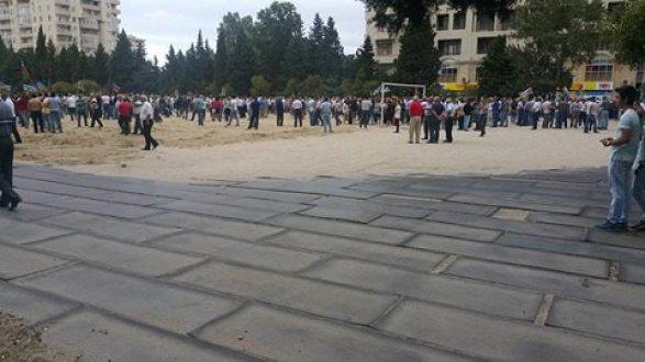 Müxalifətin "mitinq"i fiaskoya çevrildi - FOTO