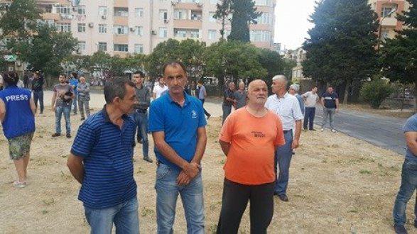Müxalifətin "mitinq"i fiaskoya çevrildi - FOTO