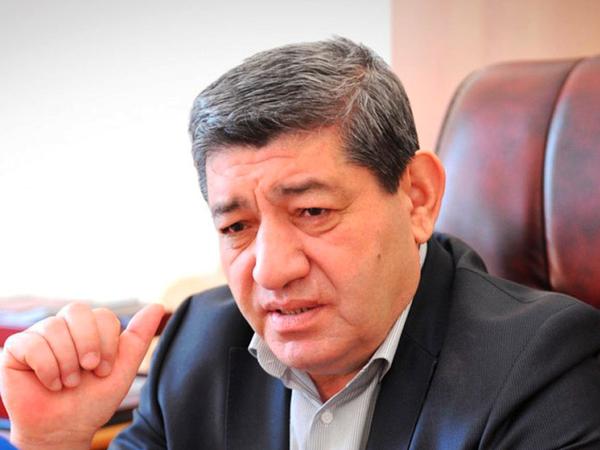 “Gərək “voopşe”, “tak çto”, “znaçit” sözlərini də lüğətə salaq”