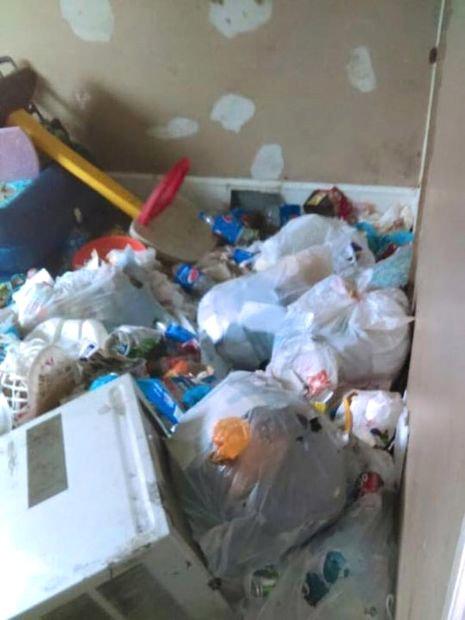 7 yaşlı uşaq ana və atasınının meyitin tapdı - FOTO