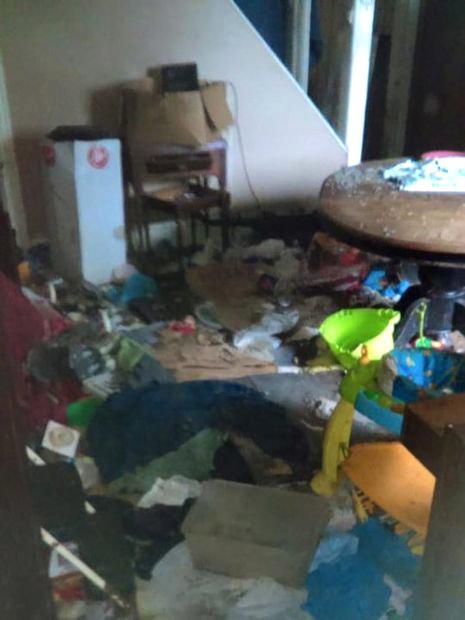 7 yaşlı uşaq ana və atasınının meyitin tapdı - FOTO