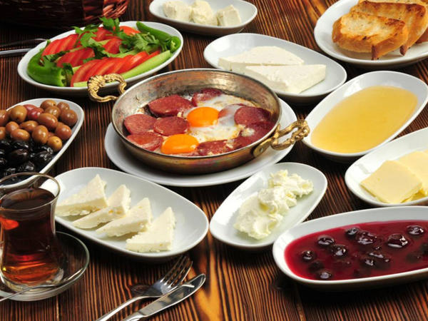 Səhər bu qidanı yemək zərəlidir - Xəbərdarlıq
