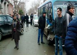 Avtobus "Hyundai" ilə toqquşdu: yaralı var - FOTO