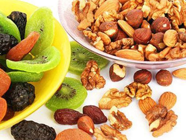 Qurudulmuş meyvələr hansı şəraitdə saxlanmalıdır? - Mütəxəssis xəbərdarlığı