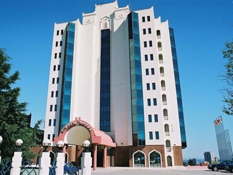 Bakıda hotel, hostel, günlük evlərin qiymətləri - SİYAHI - FOTO