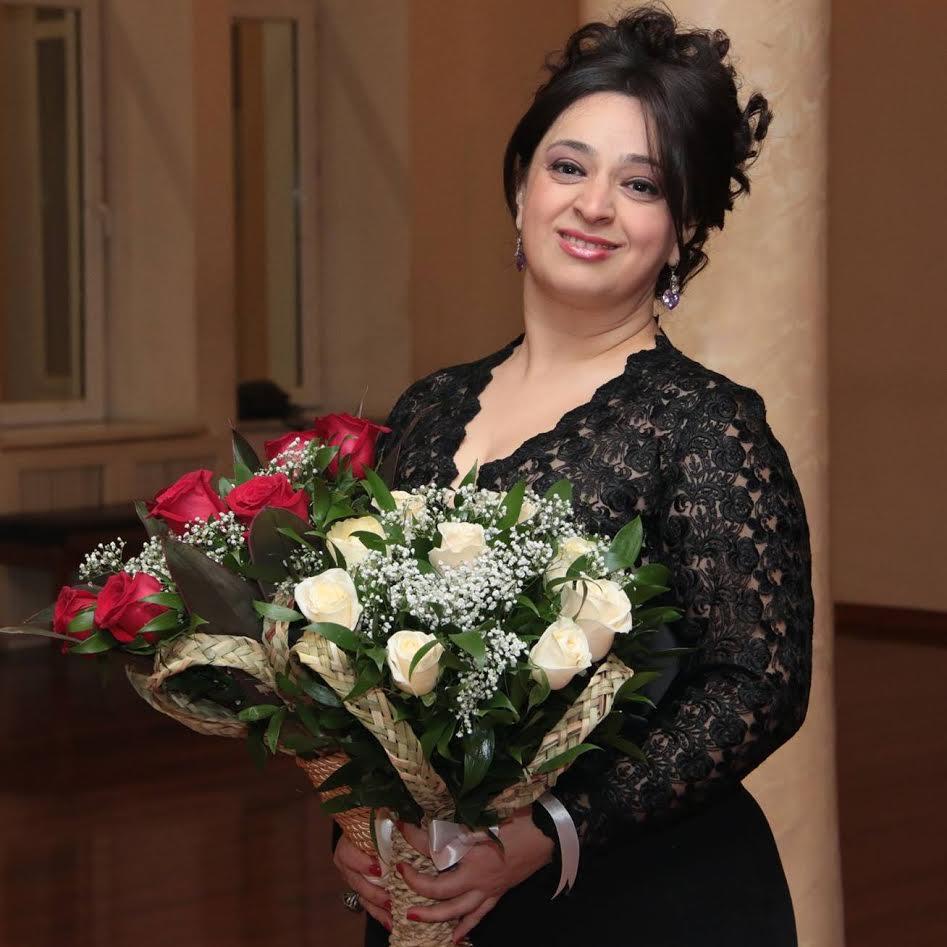 Əməkdar artist Fəridə Məmmədova: "Hər konsertdən sonra dost-tanış dairəm genişlənir" - FOTO