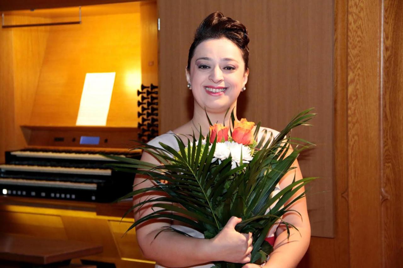 Əməkdar artist Fəridə Məmmədova: "Hər konsertdən sonra dost-tanış dairəm genişlənir" - FOTO
