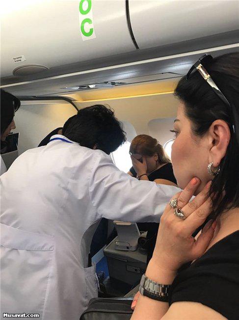 Bakı-Ankara reysi bu xanıma görə təxirə salındı - FOTO