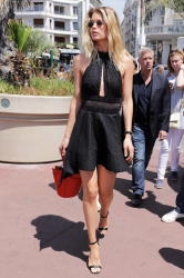 Kann festivalına qatılan model biabır oldu - FOTO