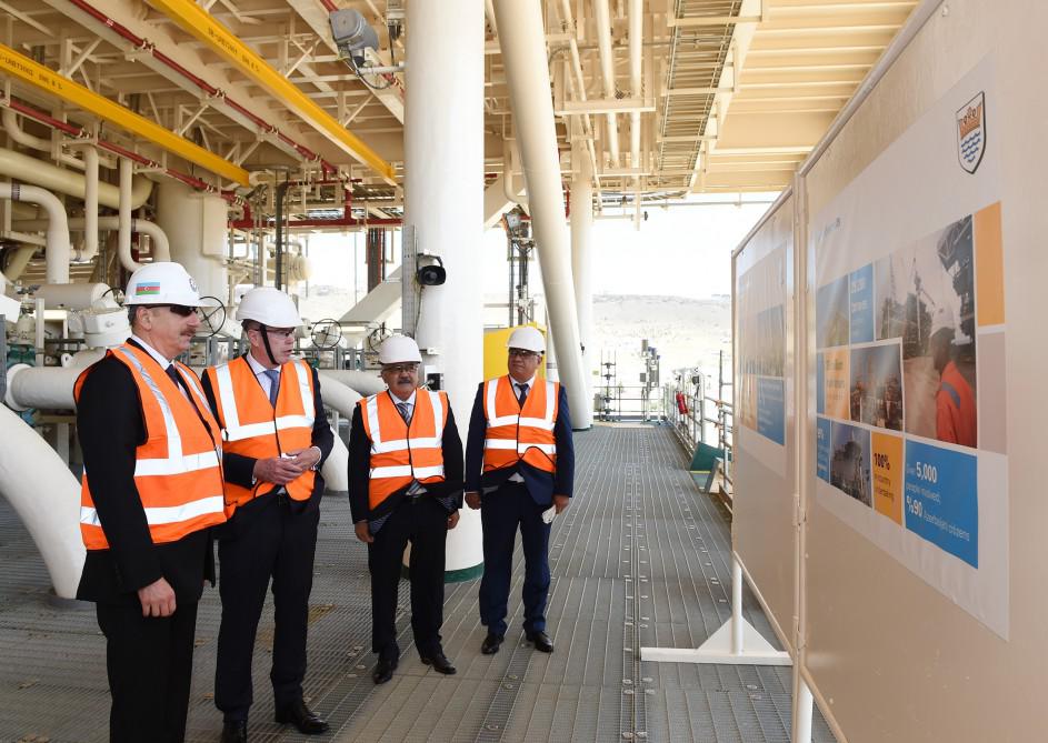 Prezident İlham Əliyev "Şahdəniz-2" üçün inşa olunan platformanın üst tikililərinin dənizə yola salınması mərasimində iştirak edib - FOTO