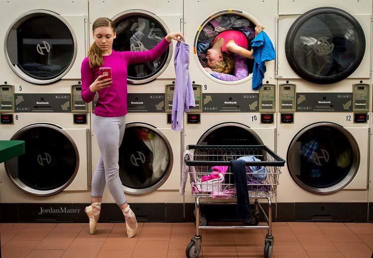 Unikal hərəkətlər edən uşaqlar - FOTO