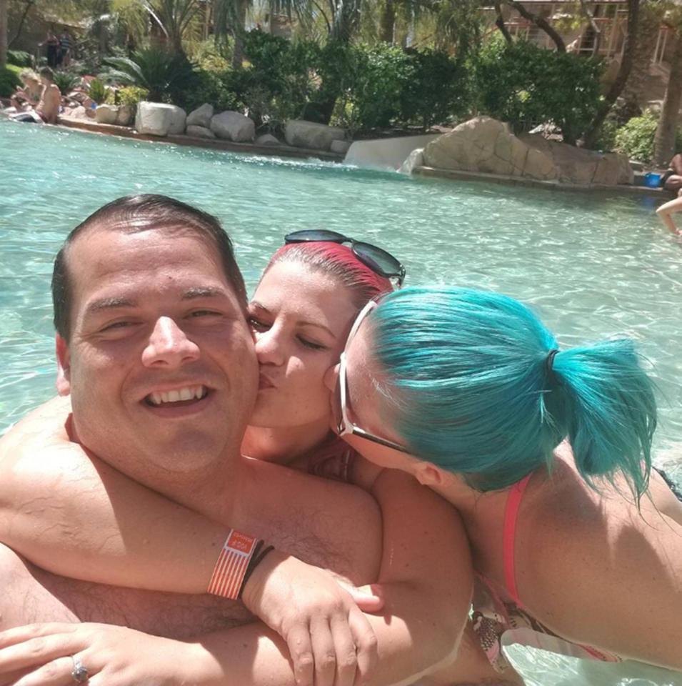 Bu kişi arvadı və sevgilisi ilə eyni evdə yaşayır - FOTOlar