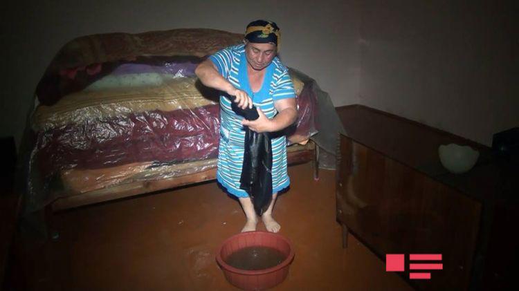 Tovuzda güclü yağış evlərə ziyan vurub - FOTO