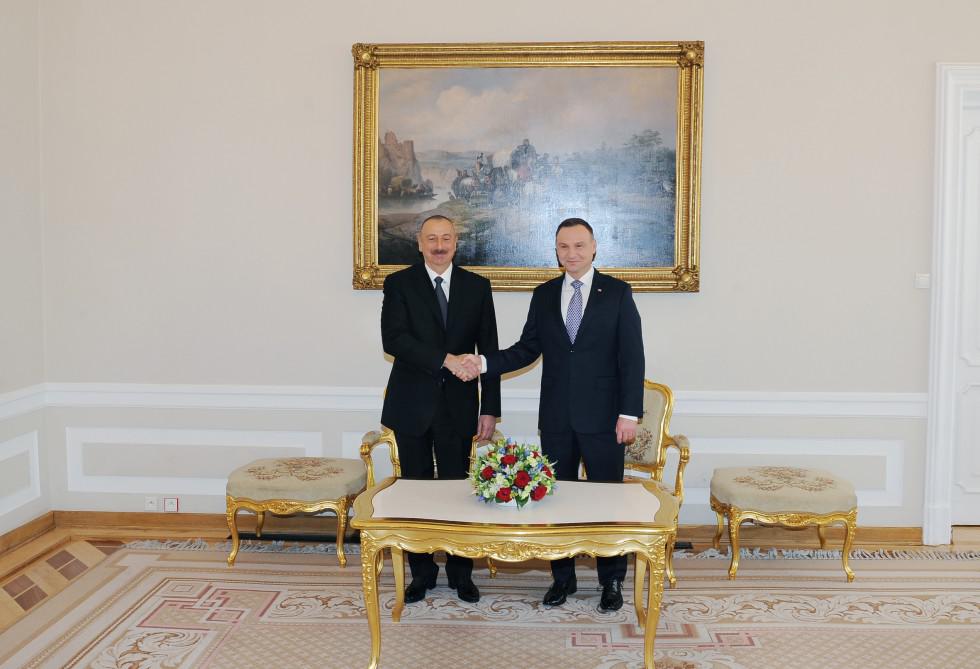 Prezident İlham Əliyev Polşa Baş naziri ilə görüşüb - YENİLƏNİB - FOTO