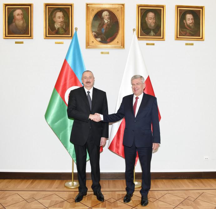 Prezident İlham Əliyev Polşa Baş naziri ilə görüşüb - YENİLƏNİB - FOTO