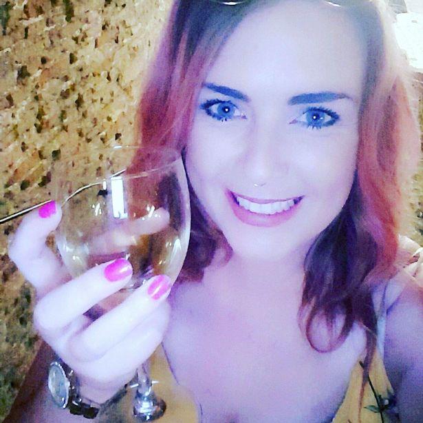 3 yaşlı qız anasını sevgilisi ilə yatarkən tutdu, psixoloji travma keçirdi - FOTO